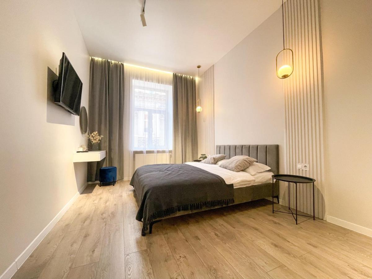Апартаменти На Менцинського 6 Lviv Exterior foto